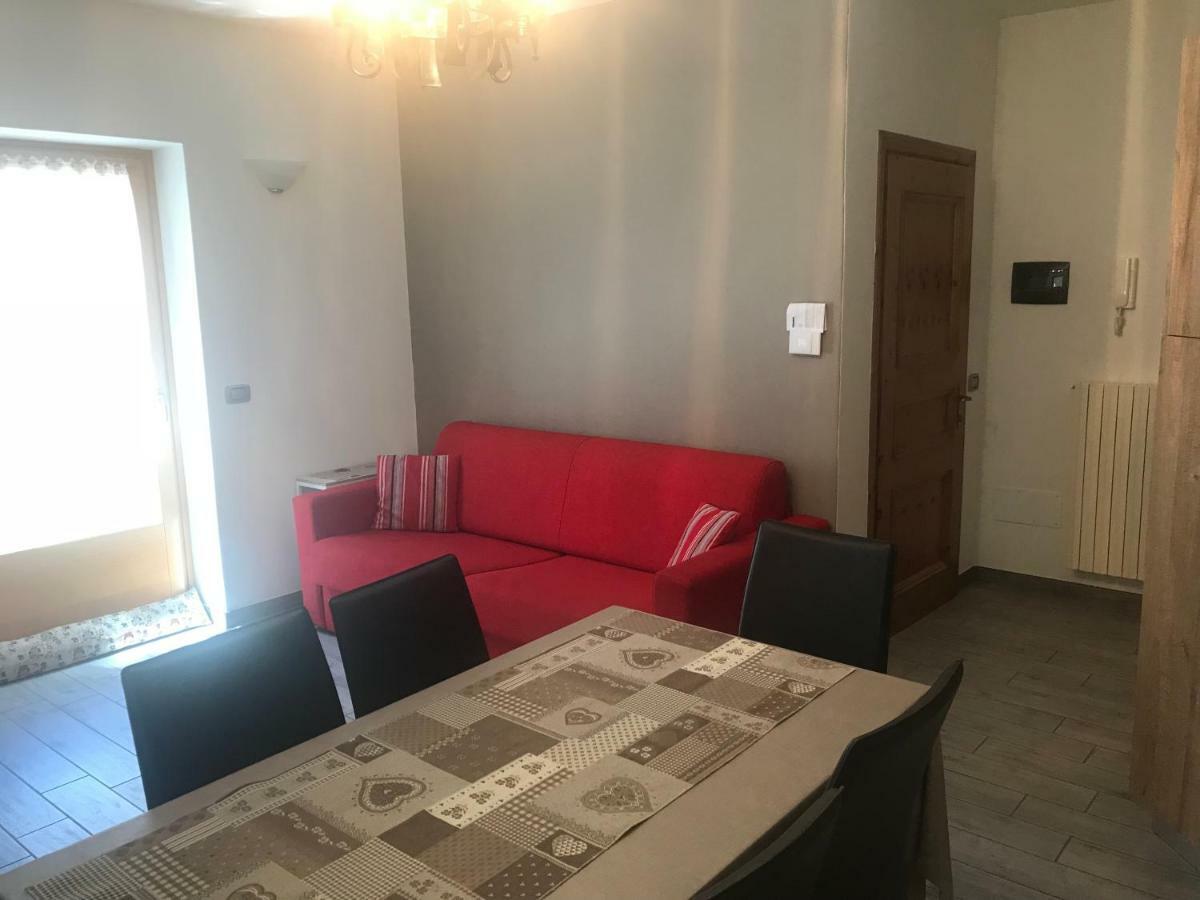 Del Canton Apartment *